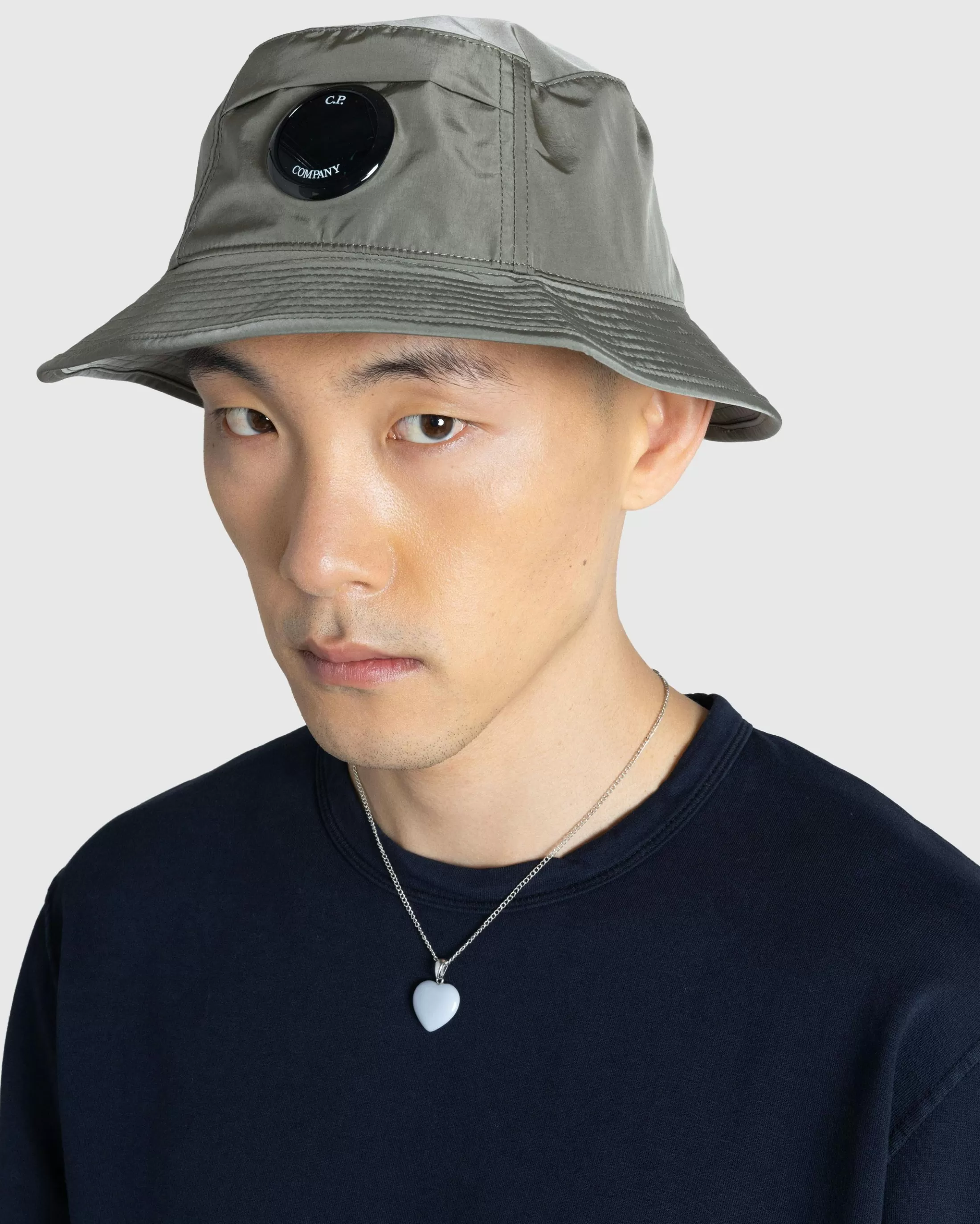 Outlet C.P. Company Chrome-R Bucket Hat walnut