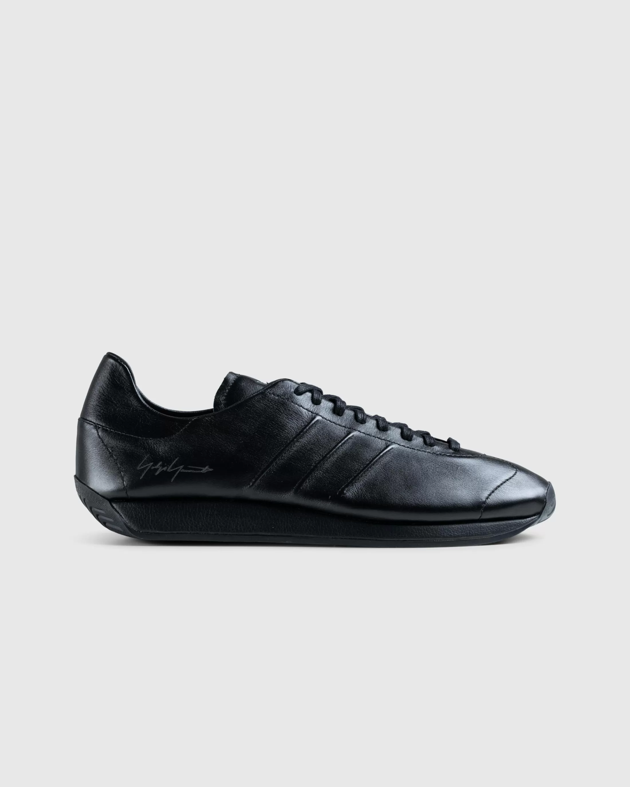 Store Y-3 Country black