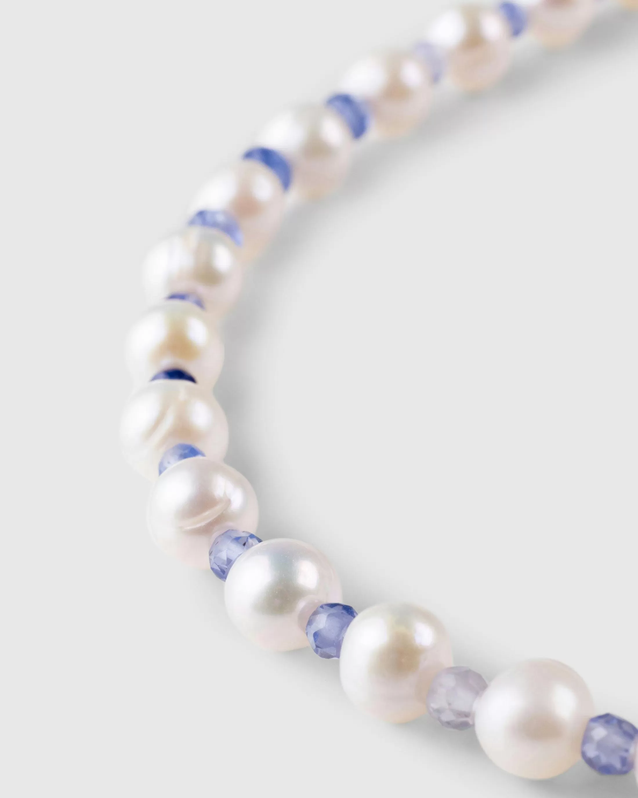 New Hatton Labs Gradient Crystal Pearl Chain silver/white