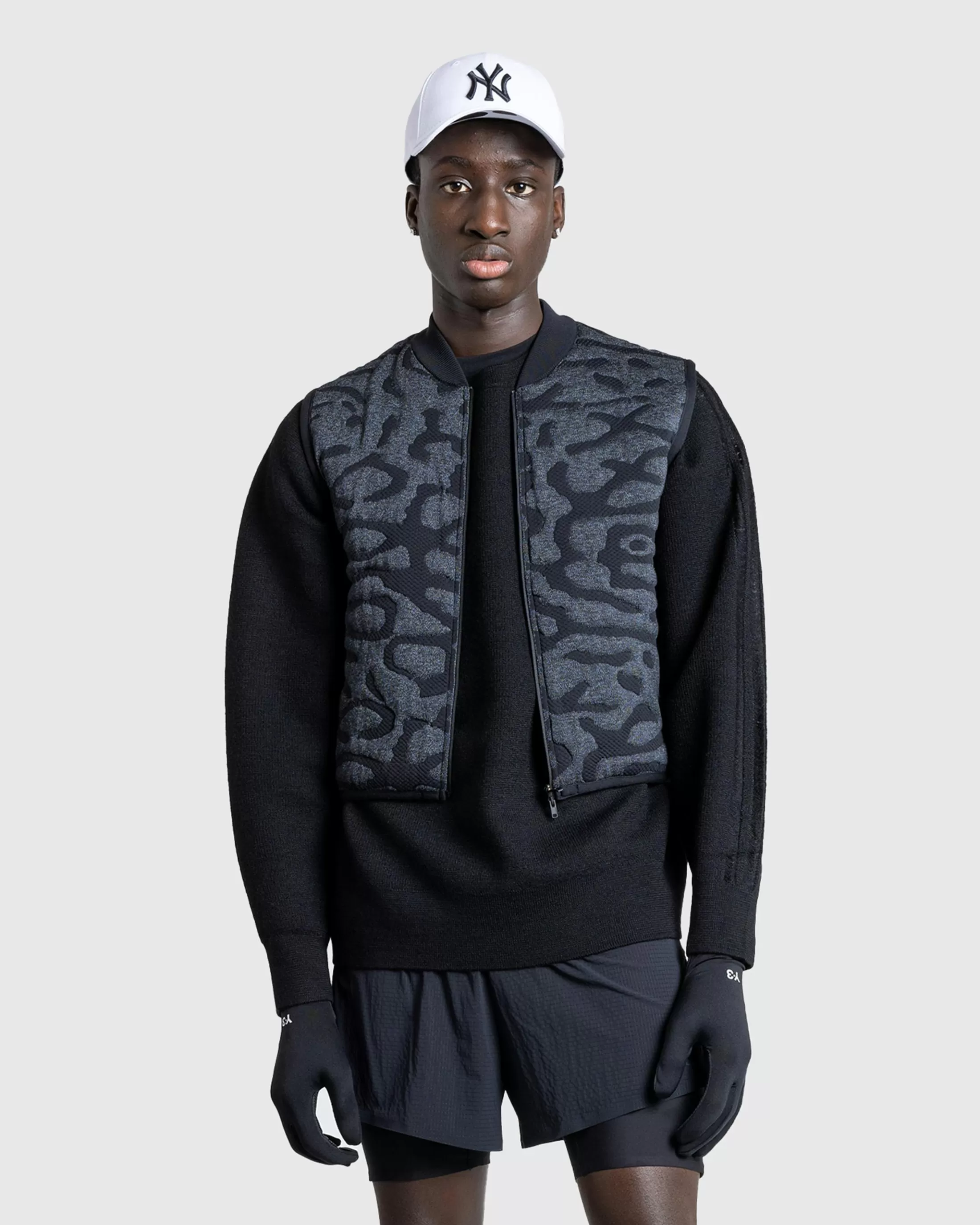 Hot Y-3 W Running Engineered Insulated Vest black